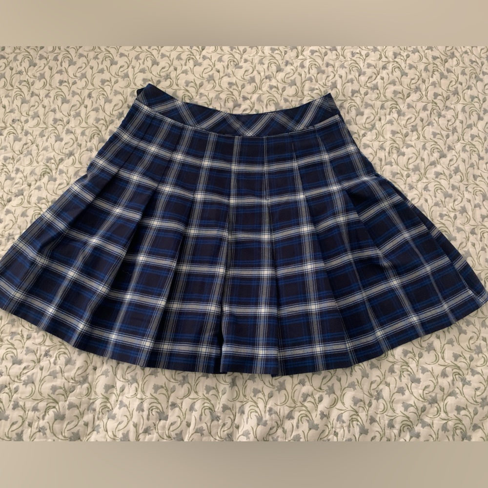 Skirt / light blue / trendy